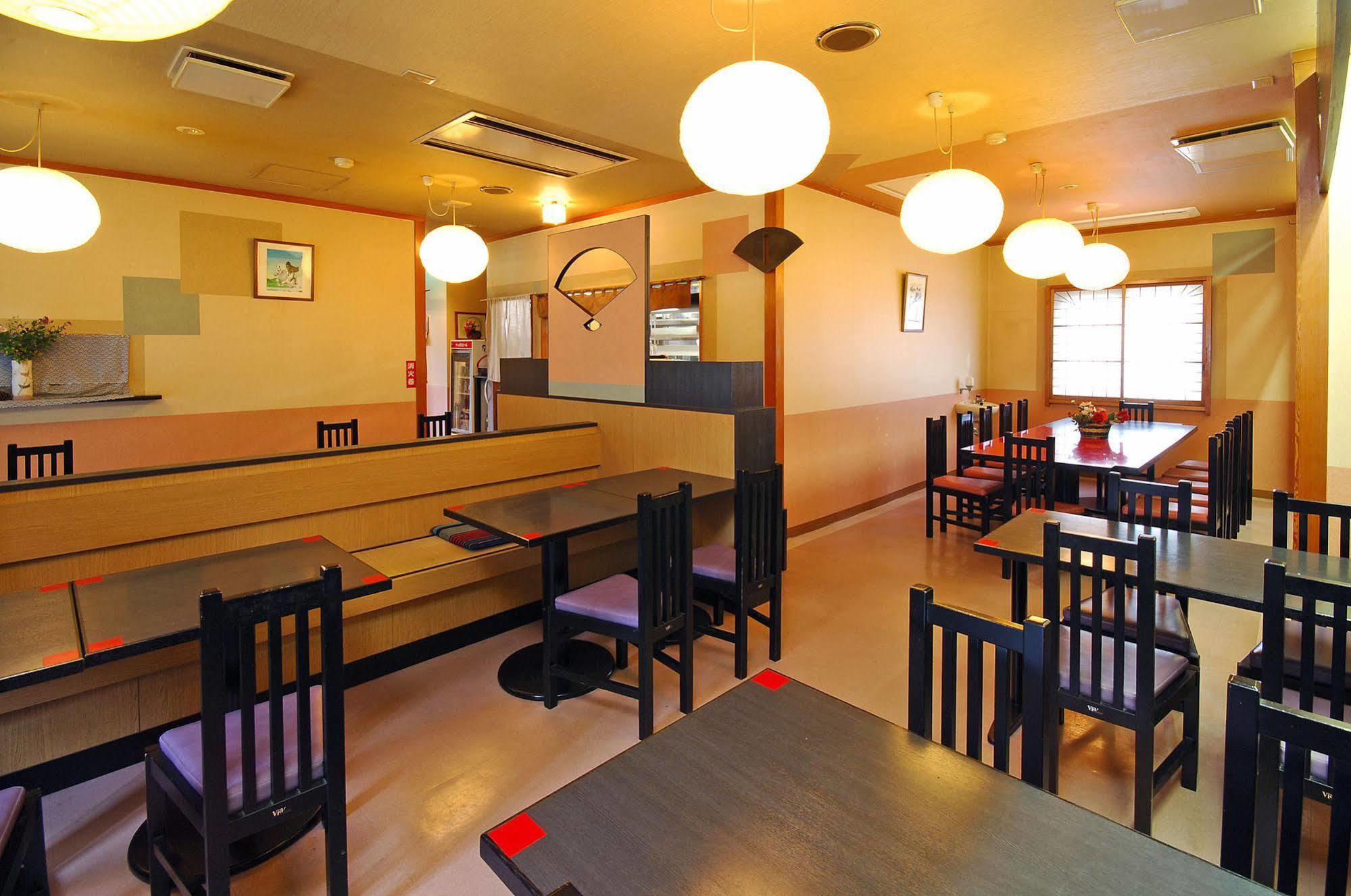 前桥市卢卡商务酒店 外观 照片